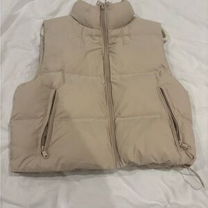 Zara Beige Puffer Vest with Zipper Pockets